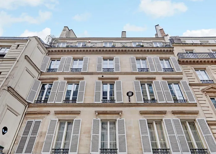 Le Plumassier Du Roi Párizs